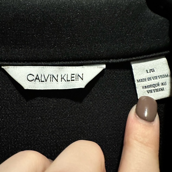 Men’s pull over - Picture 2 of 2